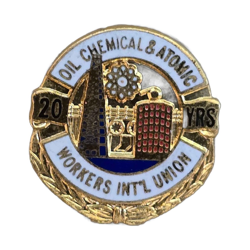 Vintage Oil Chemical And Atomic Workers Union 20 Yrs Lapel Vest Hat Pin I20